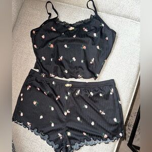 Floral Pajama Set With V-Neck Cami - Size M